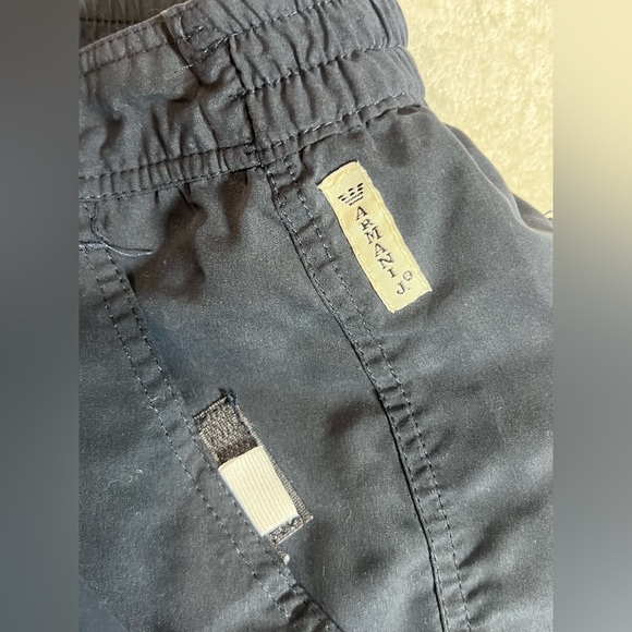 Vintage Emporio Armani Men's Navy Cargo Shorts Tagged XL (Fits Medium) - Picture 8 of 8